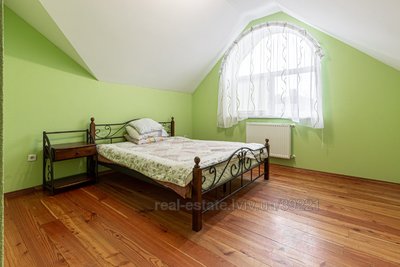 Rent an apartment, Mansion, Smolysta-Street, Bryukhovichi, Lvivska_miskrada district, id 4461008
