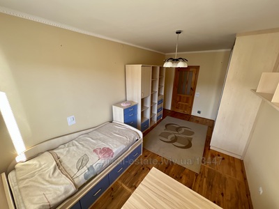 Rent an apartment, Mansion, Riasnianska-Street, Bryukhovichi, Lvivska_miskrada district, id 4243888