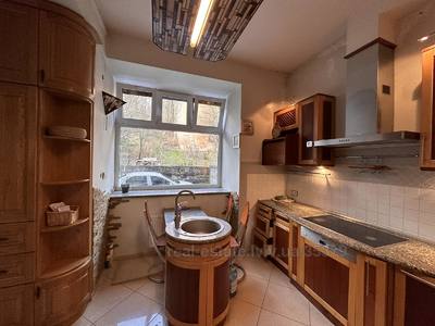 Buy an apartment, Lisenka-M-vul, 25, Lviv, Lichakivskiy district, id 4475533