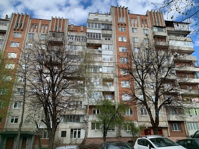 Buy an apartment, Czekh, Tarnavskogo-M-gen-vul, Lviv, Galickiy district, id 4514383