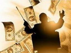 Долар рветься у вишину і в Україні, і в світі