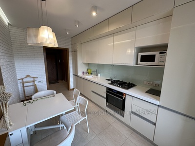 Rent an apartment, Zdorovya-vul., Lviv, Frankivskiy district, id 4569475