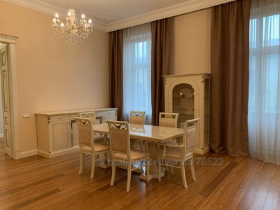 Buy an apartment, Austrian luxury, Knyazya-Romana-vul, Lviv, Galickiy district, id 4519021