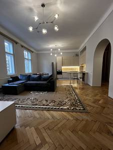 Rent an apartment, Austrian, Yefremova-S-akad-vul, Lviv, Frankivskiy district, id 4304010