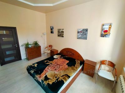 Rent an apartment, Czekh, Zamarstinivska-vul, Lviv, Shevchenkivskiy district, id 4387552