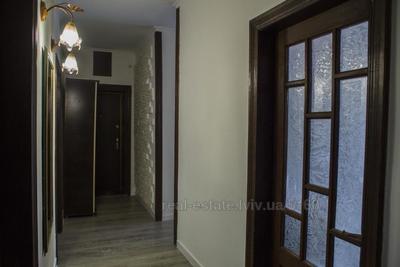 Buy an apartment, Building of the old city, Kulparkivska-vul, Lviv, Zaliznichniy district, id 4413090