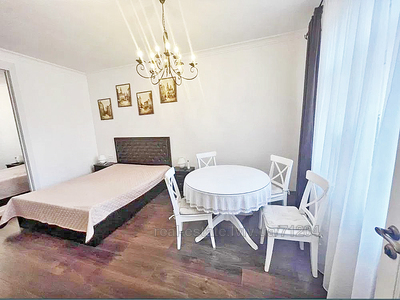 Rent an apartment, Mencinskogo-M-vul, Lviv, Galickiy district, id 4513170