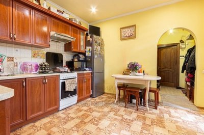 Buy an apartment, Austrian, Lichakivska-vul, Lviv, Lichakivskiy district, id 4540563