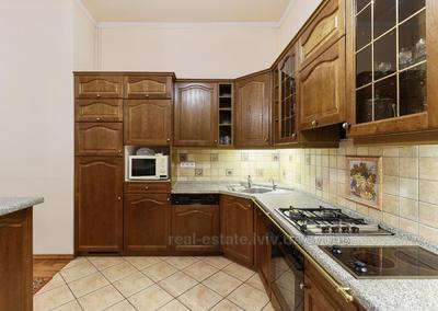 Rent an apartment, Austrian luxury, Geroiv-Maidanu-vul, Lviv, Frankivskiy district, id 4450985