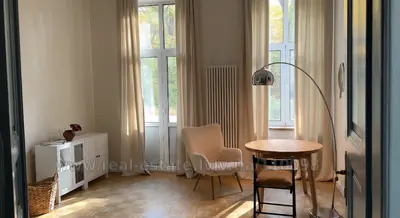 Rent an apartment, Austrian luxury, Rustaveli-Sh-vul, 36, Lviv, Galickiy district, id 5918326
