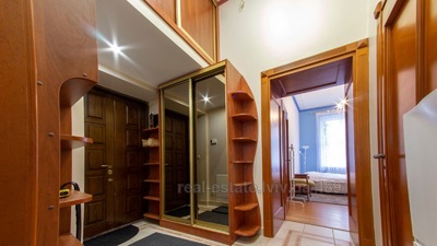 Rent an apartment, Austrian, Yefremova-S-akad-vul, Lviv, Frankivskiy district, id 4417656