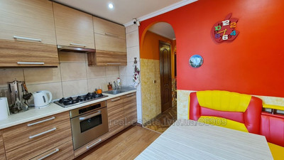 Rent an apartment, Nekrasova-M-vul, Lviv, Lichakivskiy district, id 4552253