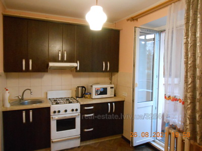 Rent an apartment, Czekh, Shevchenka-T-vul, Lviv, Shevchenkivskiy district, id 3994373
