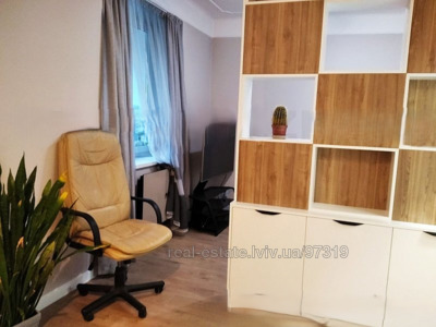 Rent an apartment, Polish, Ostrogradskikh-vul, 8, Lviv, Frankivskiy district, id 4492860
