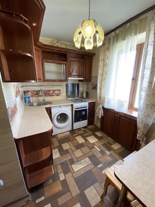 Buy an apartment, Czekh, Khmelnickogo-B-vul, Lviv, Shevchenkivskiy district, id 4400717