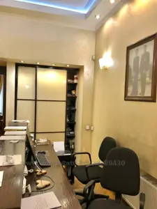 Buy an apartment, Austrian, Franka-I-vul, Lviv, Galickiy district, id 5927411