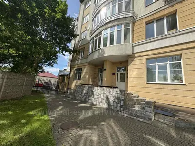 Аренда коммерческой недвижимости, Фасадное с отдельным входом, Юнакива М. ген. ул., Львов, Шевченковский район, id 5915890