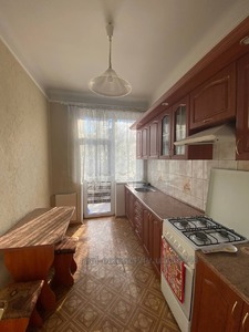 Rent an apartment, Basarab-O-vul, Lviv, Galickiy district, id 4585319
