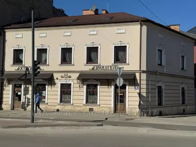 Зняти комерційну нерухомість, Окрема будівля, Хмельницького Б. вул., 141, Львів, Шевченківський район, id 5881680