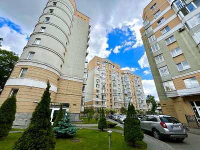 Buy an apartment, Yunakiva-M-gen-vul, Lviv, Galickiy district, id 4602989