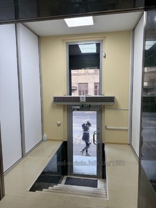 Аренда коммерческой недвижимости, Нежилой фонд, Зеленая ул., Львов, Галицкий район, id 5891208