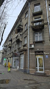 Buy an apartment, Stalinka, Geroyiv-UPA-vul, Lviv, Frankivskiy district, id 4425089