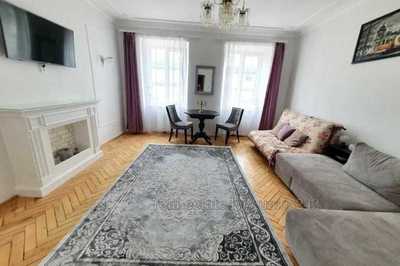 Rent an apartment, Austrian, Rinok-pl, Lviv, Galickiy district, id 4548767