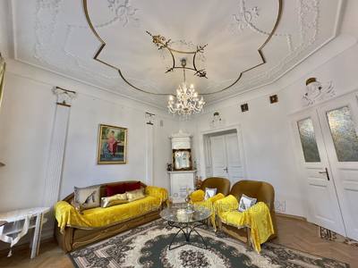 Rent an apartment, Austrian, Kopernika-M-vul, Lviv, Galickiy district, id 4597197