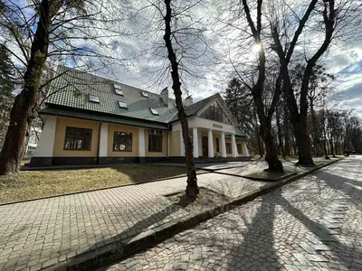 Аренда коммерческой недвижимости, Самчука В. ул., Львов, Галицкий район, id 5930065