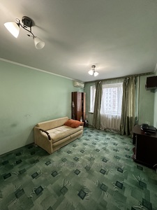 Buy an apartment, Gostinka, Volodimira-Velikogo-vul, Lviv, Frankivskiy district, id 4513233