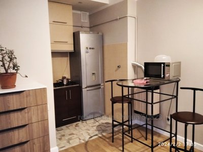 Rent an apartment, Geroiv-Maidanu-vul, Lviv, Frankivskiy district, id 4464555