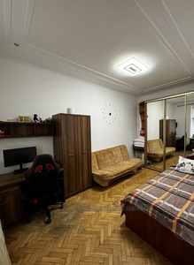 Rent an apartment, Polish suite, Svyatogo-Teodora-pl, Lviv, Galickiy district, id 4559269