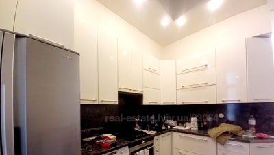 Rent an apartment, Austrian luxury, Tarnavskogo-M-gen-vul, Lviv, Galickiy district, id 4531747