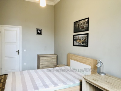 Rent an apartment, Austrian luxury, Pekarska-vul, Lviv, Lichakivskiy district, id 4568696