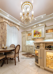 Buy an apartment, Austrian luxury, Kocyubinskogo-M-vul, Lviv, Galickiy district, id 4512890