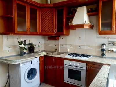 Rent an apartment, Austrian, Lyaymberga-S-vul, Lviv, Galickiy district, id 4555586