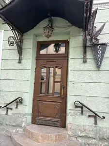 Зняти комерційну нерухомість, Фасадне з окремим входом, Римлянина П. вул., Львів, Личаківський район, id 5912859
