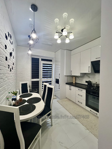 Buy an apartment, Parkova-vul, Lviv, Sikhivskiy district, id 4577198
