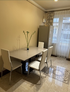 Rent an apartment, Austrian luxury, Kastelivka-vul, Lviv, Galickiy district, id 4380906