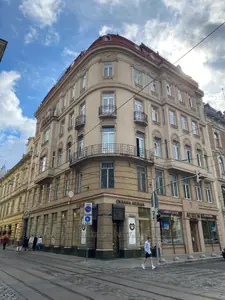 Buy an apartment, Building of the old city, Berindi-P-vul, Lviv, Galickiy district, id 5918342