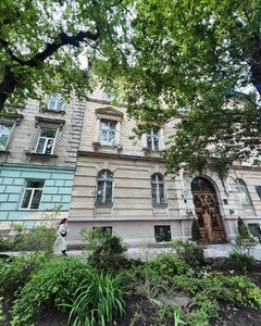 Buy an apartment, Austrian luxury, Listopadovogo-Chinu-vul, Lviv, Galickiy district, id 4561427