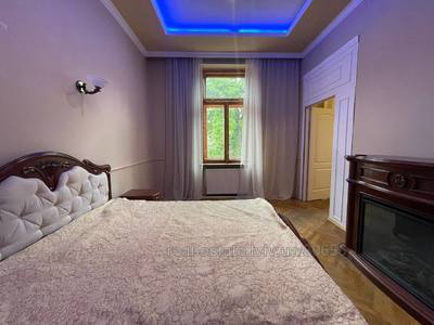 Rent an apartment, Austrian, Leontovicha-M-vul, Lviv, Shevchenkivskiy district, id 4581271