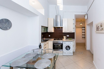 Buy an apartment, Austrian, Gnatyuka-V-akad-vul, Lviv, Galickiy district, id 4134328