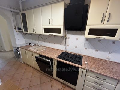 Rent an apartment, Stalinka, Geroiv-Maidanu-vul, 28А, Lviv, Frankivskiy district, id 4591166