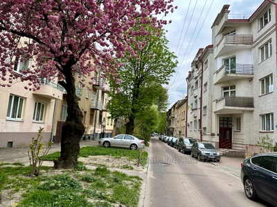 Buy an apartment, Tyutyunnikiv-vul, Lviv, Galickiy district, id 4496142