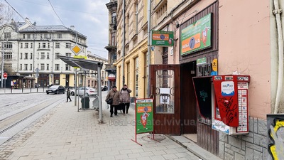 Commercial real estate for rent, Storefront, Khmelnickogo-B-vul, Lviv, Galickiy district, id 4540794