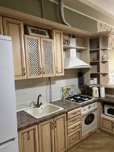 Rent an apartment, Austrian luxury, Lyaymberga-S-vul, Lviv, Galickiy district, id 4261567