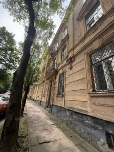 Buy an apartment, Austrian, Novakivskogo-O-vul, Lviv, Galickiy district, id 5925171