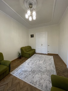 Rent an apartment, Stalinka, Knyazha-vul, 12, Lviv, Lichakivskiy district, id 4384616