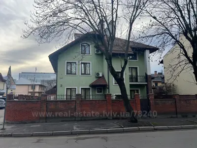 Купити комерційну нерухомість, Окрема будівля, Братів Дужих (Комарова В.) вул., Львів, Залізничний район, id 5921492